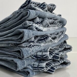 شلوار جین زنانه نیم بگ پشت کمر کش آبی روشن